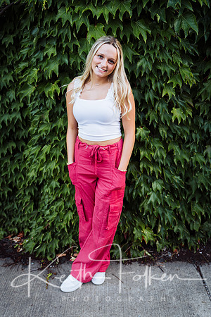 Abbie2025DSC05054-2.jpg